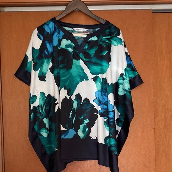 Peter Nygard Boxy Slinky‎ top Small - Picture 1 of 7